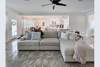 626 Sunset Trail, Angleton, TX 77515 - Photo 12