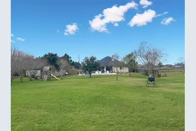 626 Sunset Trail, Angleton, TX 77515 - Photo 42