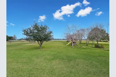 626 Sunset Trail, Angleton, TX 77515 - Photo 40