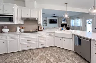 626 Sunset Trail, Angleton, TX 77515 - Photo 20