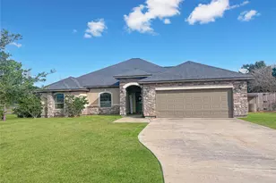 626 Sunset Trail, Angleton, TX 77515 - Photo 1