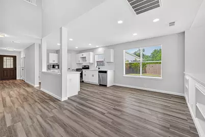 14934 Sugar Falls Court, Sugar Land, TX 77498 - Photo 12