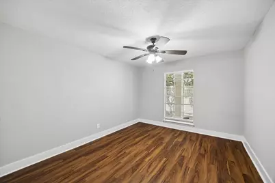 2790 W T C Jester Boulevard #75, Houston, TX 77018 - Photo 6