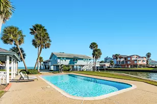 3910 & 3912 Bob Smith Rd, Jamaica Beach, TX 77554 - Photo 10