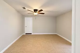 111 Rigby Owen Rd, Conroe, TX 77304 - Photo 32