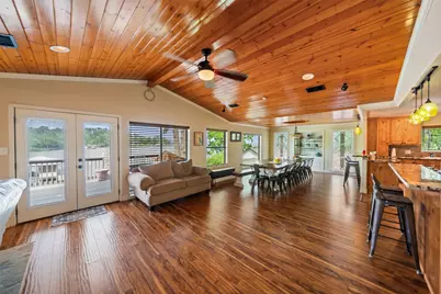 121 Holiday Lane, Coldspring, TX 77331 - Photo 8