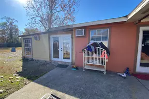 3147 Golfcrest Blvd, Houston, TX 77087 - Photo 2