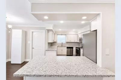 5802 W Bellfort Avenue, Houston, TX 77035 - Photo 8