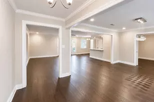 5802 W Bellfort Ave, Houston, TX 77035 - Photo 4
