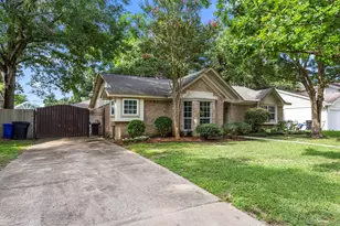 13819 Britoak Ln, Houston, TX 77079 - Photo 4