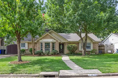 13819 Britoak Lane, Houston, TX 77079 - Photo 1