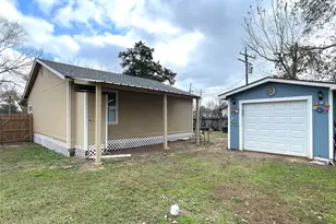 520 Avenue E, Conroe, TX 77301 - Photo 22