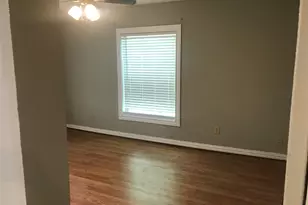 215 E 25th St, Houston, TX 77008 - Photo 14