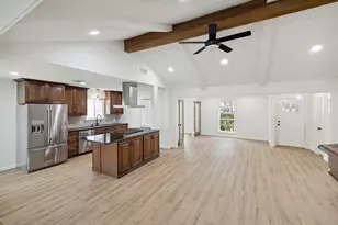 9719 Springmont Dr, Houston, TX 77080 - Photo 6