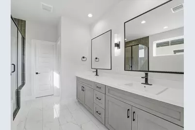 9207 Fort George Street, Houston, TX 77063 - Photo 16