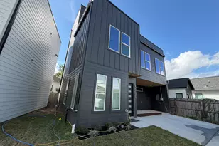 4208 Fox St, Houston, TX 77003 - Photo 1