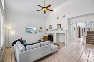 14 Guinevere Pl, The Woodlands, TX 77384 - Photo 4