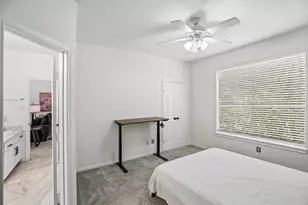 14 Guinevere Pl, The Woodlands, TX 77384 - Photo 28