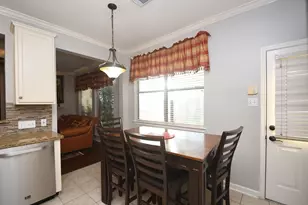 2438 Plantation Bend Dr, Sugar Land, TX 77478 - Photo 6