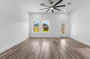4412 Alvin St, Houston, TX 77051 - Photo 8