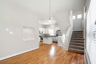 11518 Main Cypress Dr, Houston, TX 77025 - Photo 16