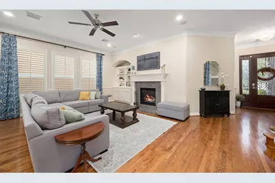 137 White Drive, Bellaire, TX 77401 - Photo 6