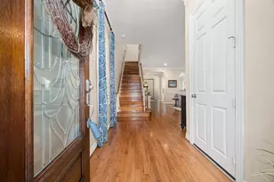 137 White Dr, Bellaire, TX 77401 - Photo 4