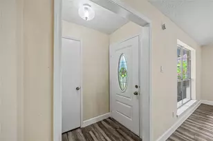 7907 Chancel Dr, Houston, TX 77071 - Photo 18