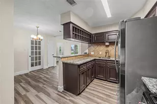 7907 Chancel Dr, Houston, TX 77071 - Photo 14
