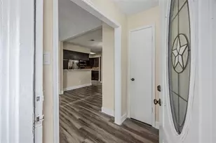 7907 Chancel Dr, Houston, TX 77071 - Photo 6