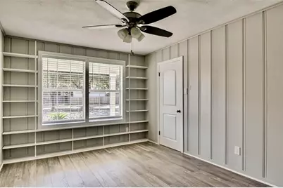 7906 Hammerly Boulevard, Houston, TX 77055 - Photo 18