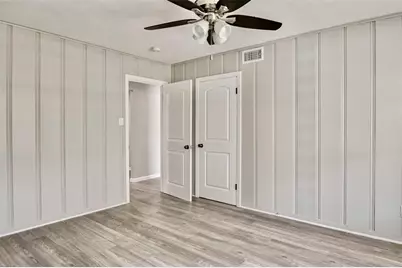 7906 Hammerly Boulevard, Houston, TX 77055 - Photo 20