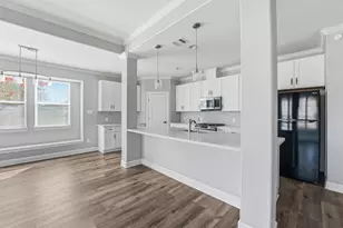 317 S Idaho St, La Porte, TX 77571 - Photo 10