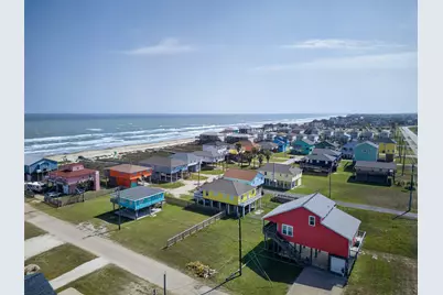 145 Belanger Avenue, Surfside Beach, TX 77541 - Photo 8