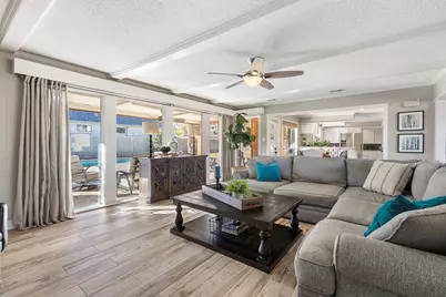 443 E Gaywood Drive, Houston, TX 77079 - Photo 8