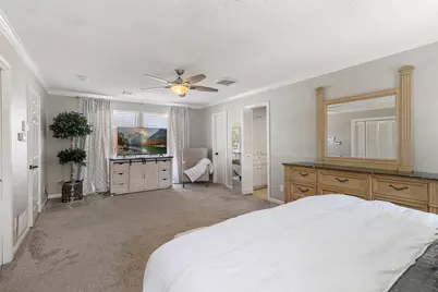 443 E Gaywood Drive, Houston, TX 77079 - Photo 30