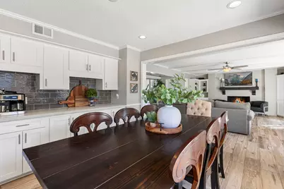 443 E Gaywood Drive, Houston, TX 77079 - Photo 14