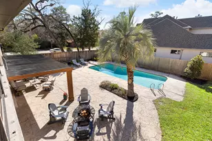 443 E Gaywood Dr, Houston, TX 77079 - Photo 48