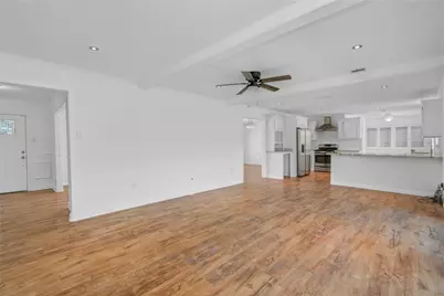 1618 W 10th Street, Freeport, TX 77541 - Photo 24