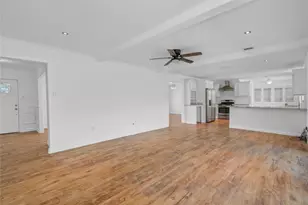 1618 W 10th St, Freeport, TX 77541 - Photo 24