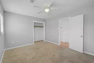 1618 W 10th Street, Freeport, TX 77541 - Photo 30