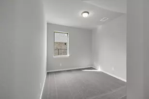 2512 Seneca Lk Dr, Texas City, TX 77568 - Photo 8