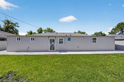 7950 Longridge Drive, Houston, TX 77055 - Photo 50