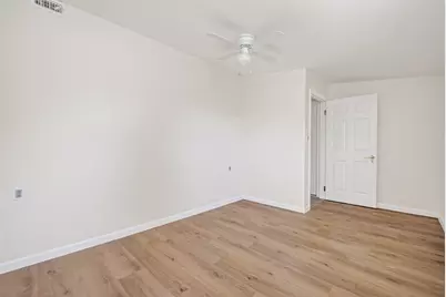 7950 Longridge Drive, Houston, TX 77055 - Photo 16