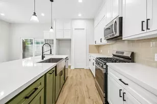 403 Fenn St, Houston, TX 77018 - Photo 12