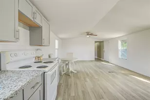 614 Rd 5707, Cleveland, TX 77327 - Photo 6