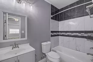 2809 Wentworth St, Houston, TX 77004 - Photo 14