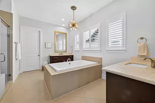 8729 Oak Kolbe Ln, Houston, TX 77080 - Photo 32