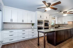 8003 Twining Oaks Ln, Spring, TX 77379 - Photo 8