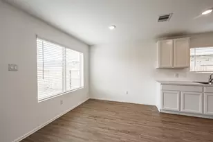 9123 Estes Lks Dr, Baytown, TX 77521 - Photo 16